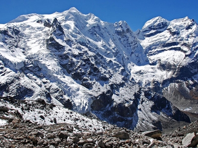 Mera Peak Via Hinku Valley