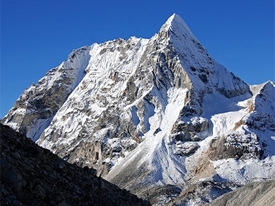 Baruntse Expedition with Mera Peak Climbing